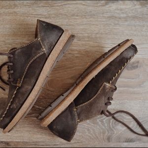 Brown Born Lace-ups
